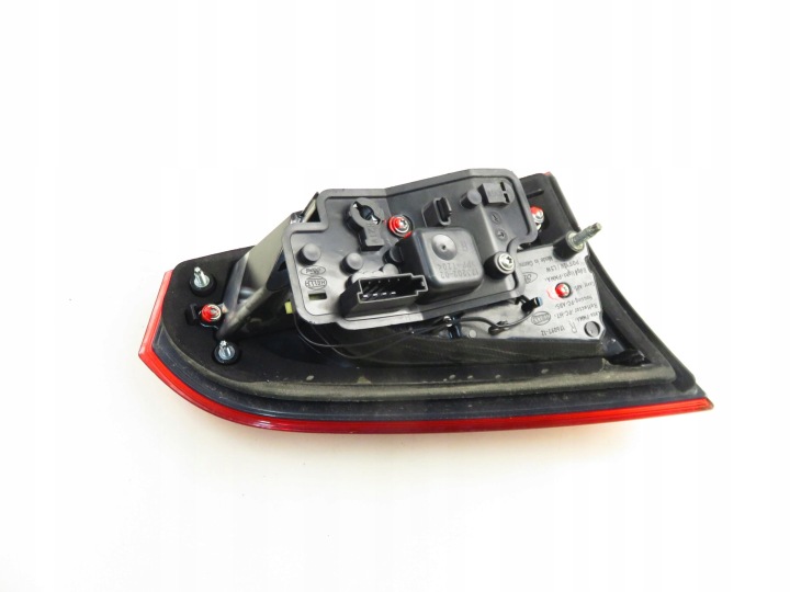PHARE PT/KLAPA AM2113A602AF