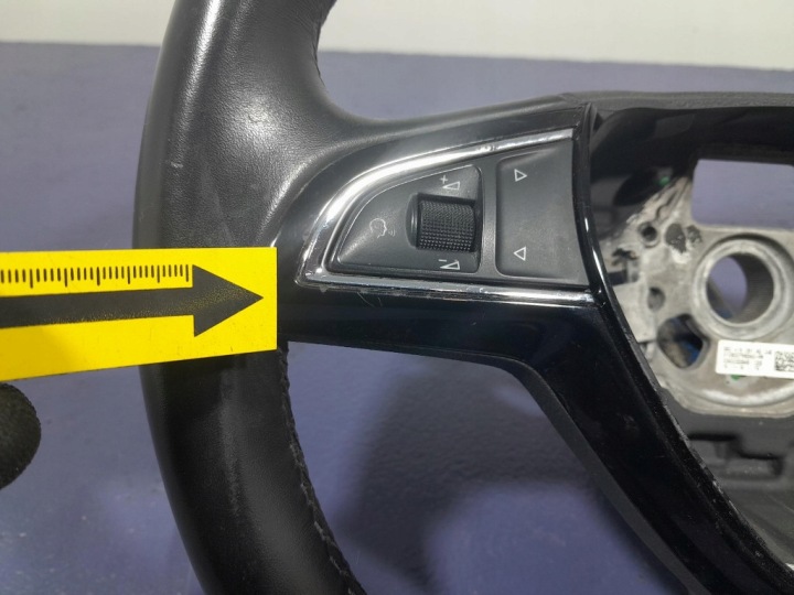 SKODA FABIA III NJ LIFT VOLANT CUIR MULTIFONCTIONNELLE 5E0419091BQ