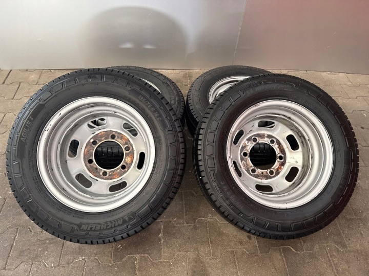 4× JANTE ACIER IVECO OE DAILY 6TH GEN REGARDER ZDJECIA X 16″ 4X7
