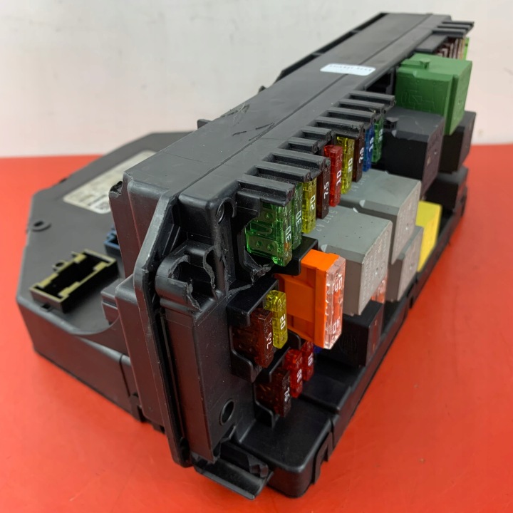 MERCEDES W212 15R MODULE CONTRÔLEUR SAM A2129002627