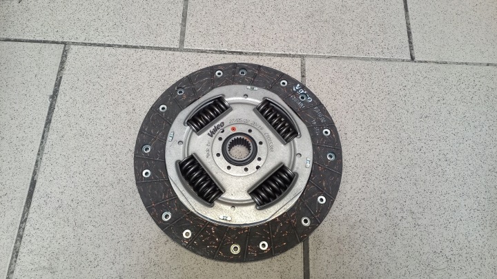 EMBRAYAGE JEU FORD MONDEO 2,0 TDCI 00-03 K4P