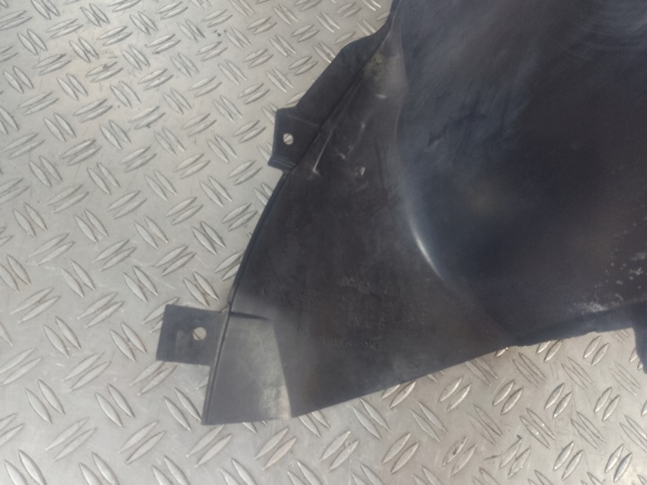 VITO 639 03-10 PASSAGE DE ROUE AVANT DROIT A6396842177
