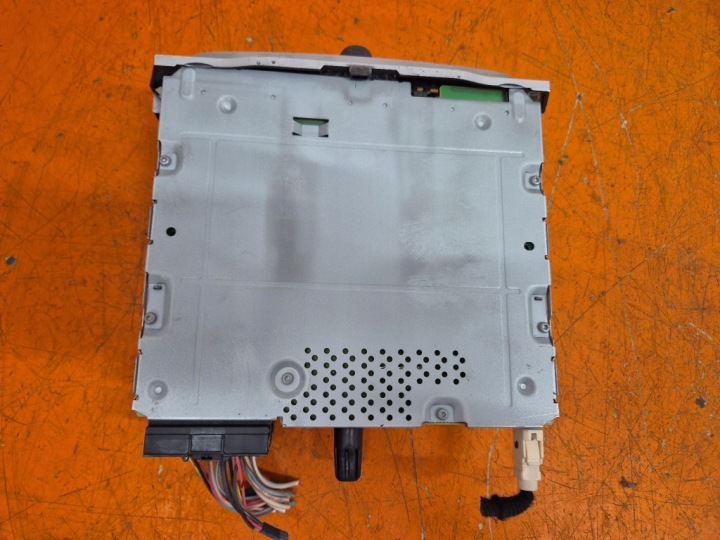 RENAULT MEGANE III 08-14 RADIO 281159389R K4M R858