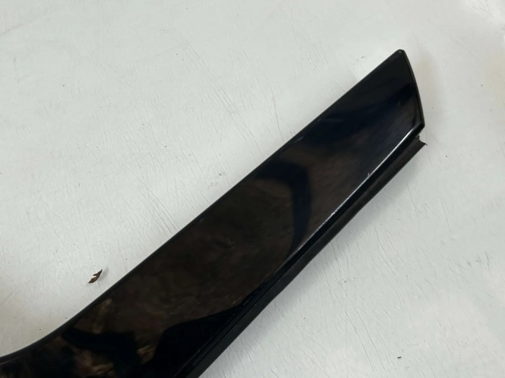 AUDI Q4 SPOILER COUVERCLES DE COFFRE ARRIÈRE COUVERCLES DE COFFRE GAUCHE 2024 SUV 4/5DR 89A854871