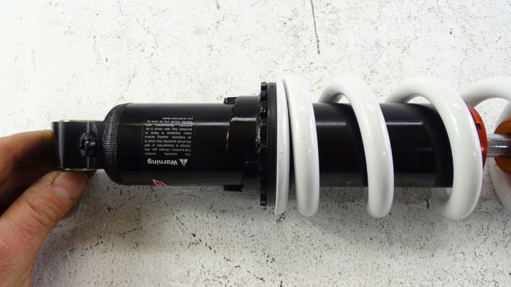 R603 KTM DUKE 890 20- AMORYZATOR ARRIÈRE WP APEX