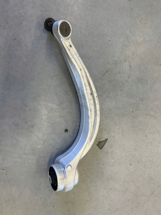 BRAS DE SUSPENSION GAUCHE AVANT 4M0407695C ORIGINAL VW AUDI