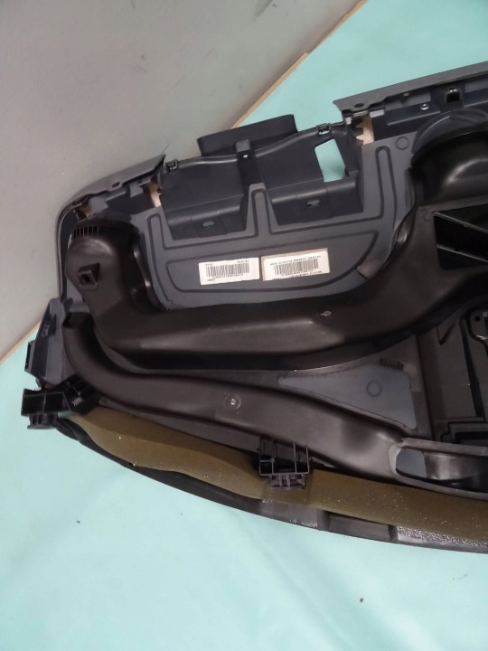PLANCHE CONSOLE DISTRIBUTION COCKPIT SMART FORFOUR I NR221