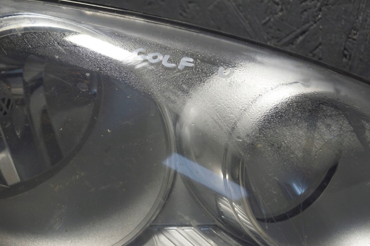 VW GOLF V PHARE DROIT AVANT (S2215) UK