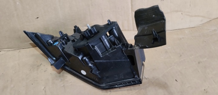 PHARE DROITE ARRIÈRE DROIT ARRIÈRE OPEL ASTRA GAUCHE VI 23R 9839298380