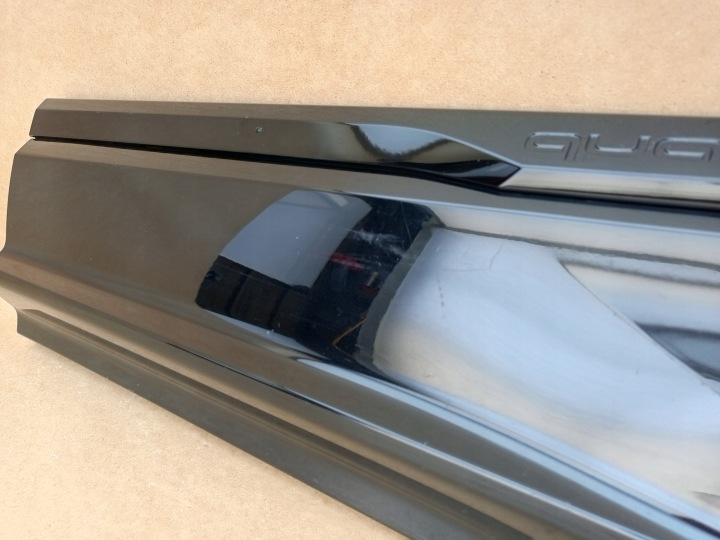 AUDI Q7 SQ7 II 2015- MOULURE PORTES ARRIÈRE GAUCHE 4M0853969