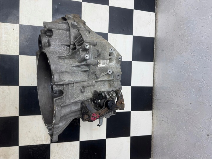 BOÎTE DE VITESSES VOLVO V60 S60 II 2013-2018 2.0 D2 HU1R 7002 GEB MANUELLE