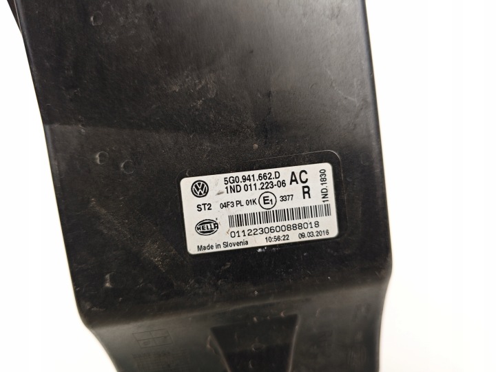 VW GOLF VII PHARES ANTIBROUILLARD PHARE ANTIBROUILLARD DROIT AVANT 5G0941662D