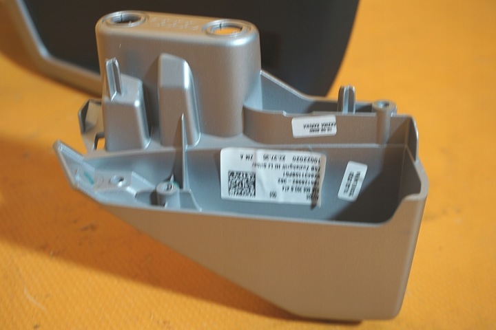 AUDI Q3 83A 17KM ACCOUDOIR GARNITURE DE PORTE PORTES ARRIÈRE GAUCHE 83A868393B