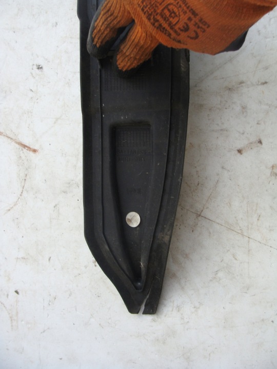 INSONORISATION GARDE-BOUE DROIT DROIT AVANT CITROEN C3 PICASSO