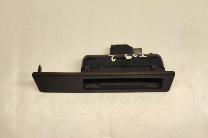POIGNÉE VERS OUVERTURE ARRIÈRE OKLADKI BMW 2 ACTIVE TOURER (F45) 7463161 2.0L