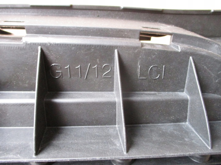 VOLANT ADMISSION JALOUSIE AIR BMW 7 G11G12 LIFT LCI 8080997-08