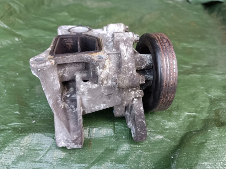 1602340039 SMART FORTWO 450 0.6 POMPE À EAU A1602020010