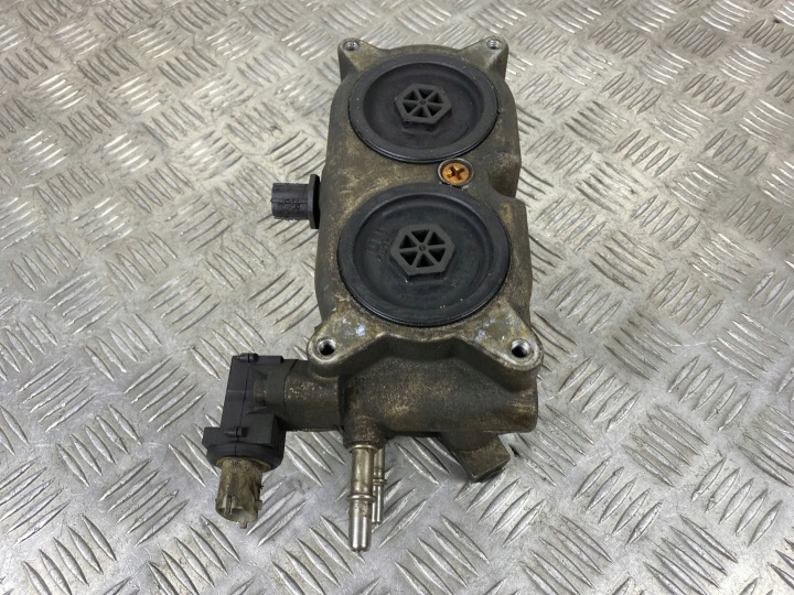 2015 JEEP GRAND CHEROKEE CHÂSSIS FILTRE CARBURANTS