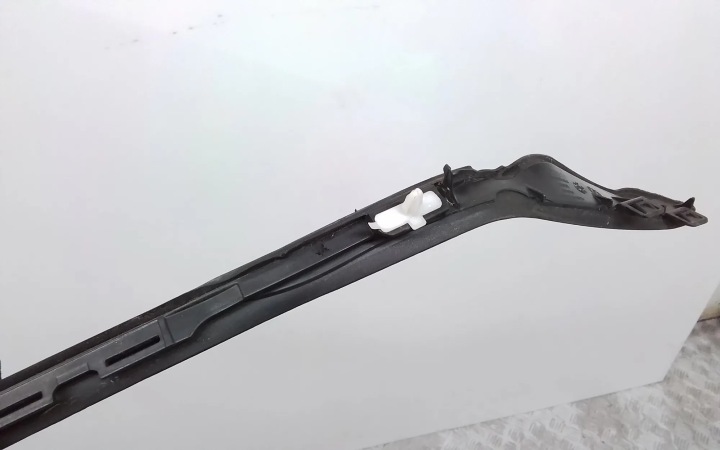 PROTECTION AVANT VITRES VOLVO S90 II 31386575 2.0L GASOLINE 235KW 2017