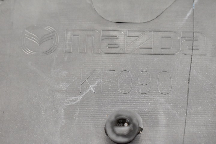 MAZDA 2 LIFT (14-19) PARE-CHOCS AVANT KF090