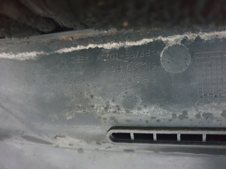 DOUBLURE DE PASSAGE DE ROUE SKODA RAPID 5JB819415