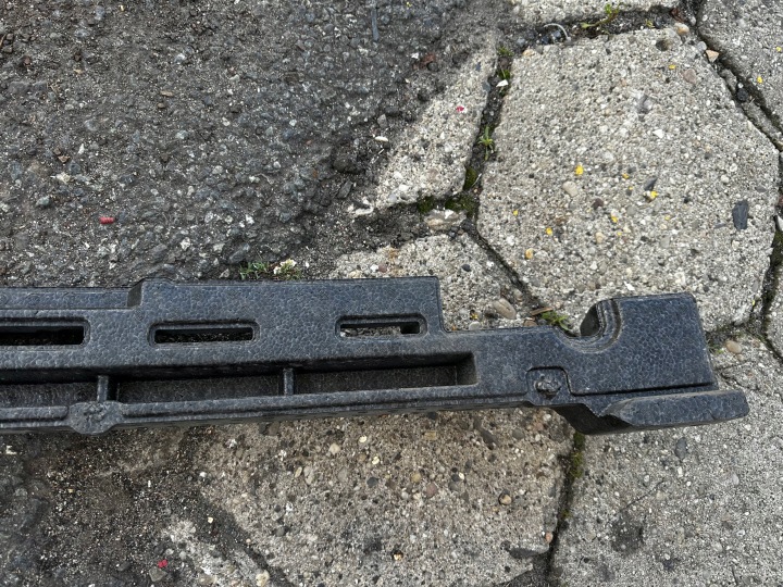 AMORTISSEUR PARE-CHOCS MOUSSE AVANT TOYOTA AURIS II 52611-02380