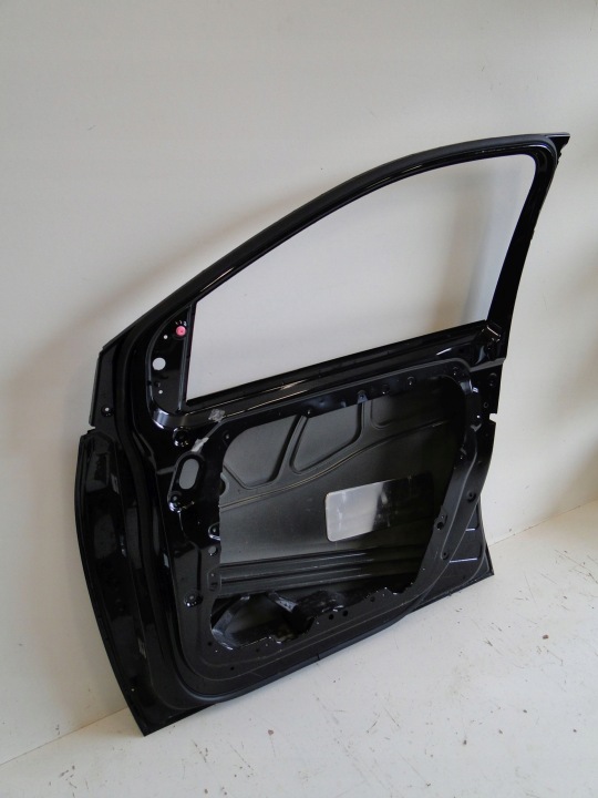 MERCEDES B CLASSE 247 W247 PORTES AVANT DROIT