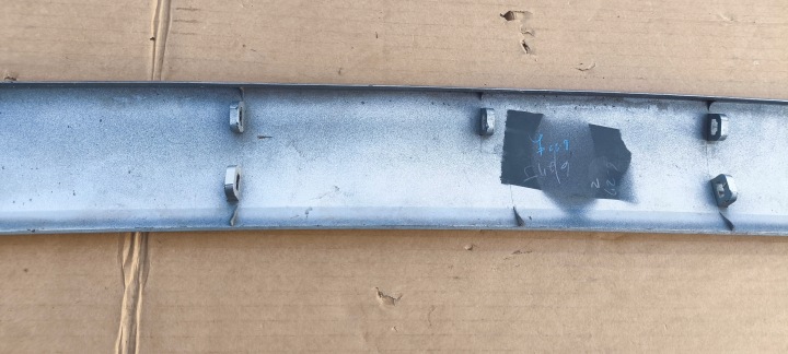 SPOILER DOUBLURE PARE-CHOCS AVANT TOYOTA RAV4 IV LIFT