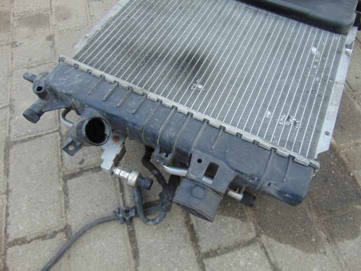 RADIATEUR EAU CLIMATISATION VENTILATEUR OPEL ASTRA III H LIFT 1.7CDTI EUROPE