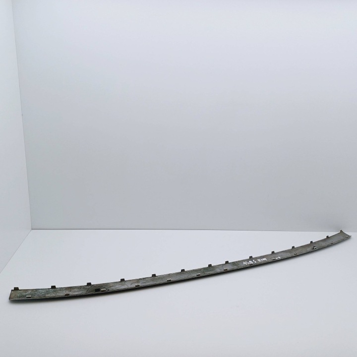 MOULURE PARE-CHOCS ARRIÈRE AUDI A4 B6 UNIVERSEL 8E9807443 NR119