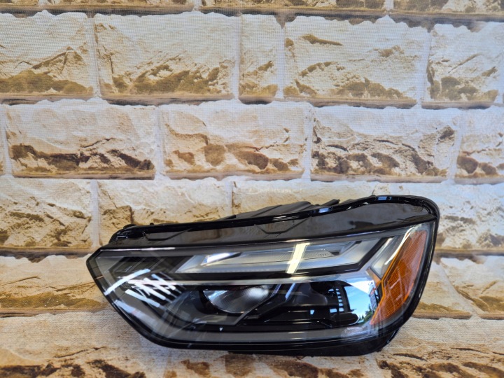 AUDI Q5 80A 941 033H LIFT COMPLET LED GAUCHE PHARE USA AMERYKA