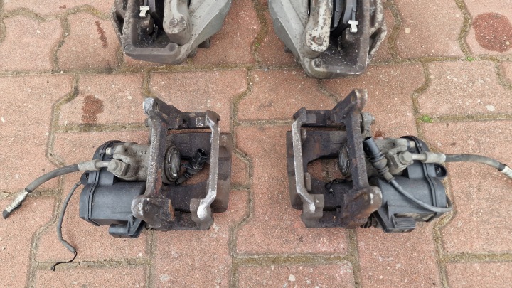ÉTRIERS FREIN AUDI Q7 4M 4M0 6 PISTONS AVANT ARRIÈRE ENSEMBLE