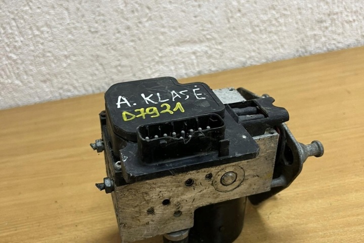 POMPE ABS MERCEDES-BENZ A (W169) 0130108096 DIESEL 2005