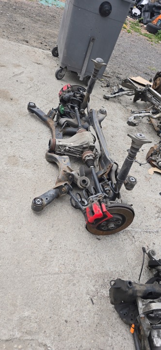 POUTRE AXE SUSPENSION ARRIÈRE 4G0505235AD AUDI A6 C7 QUATTRO 3.0 TDI