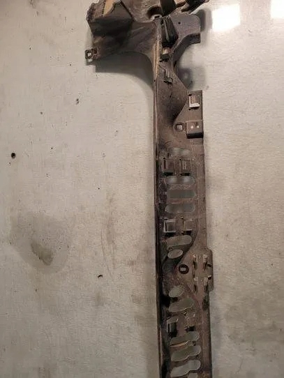 DROIT GLISSIÈRE ARRIÈRE PARE-CHOCS BMW 5 GRAN TURISMO (F07) 7201215 3.0L DIESEL