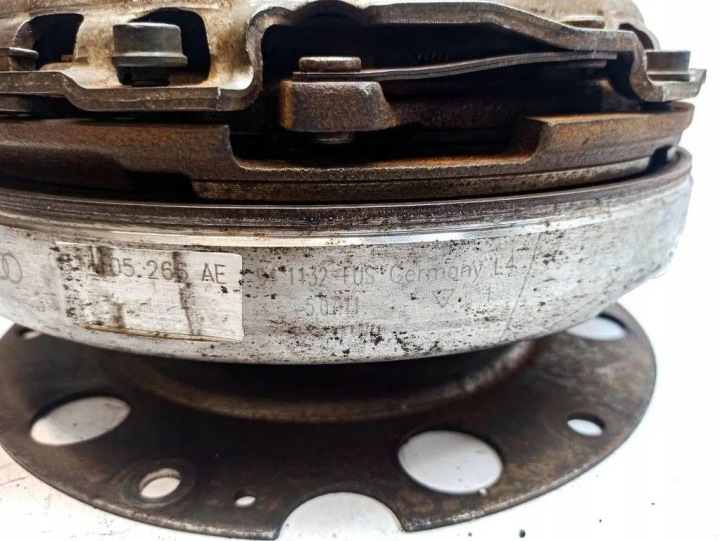 ENSEMBLE ADHÉRENCE AUDI A4 (8K2, B8) 0B1141026H 34307225 2.0L 2009