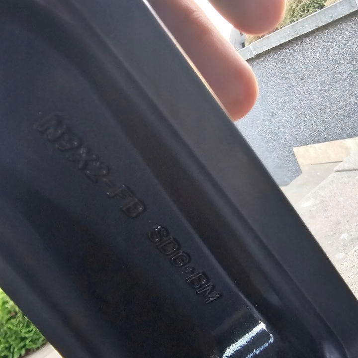 JANTE 22CALE 5X120 9.5J ET42.5 LAND RANGE ROVER EN BON ÉTAT CAPTEUR