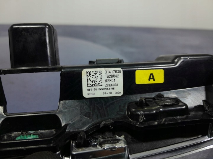VOLVO XC60 II MOULURE CHÂSSIS DÉCOR TABLEAU DE BORD CONSOLES 31442325 31417638