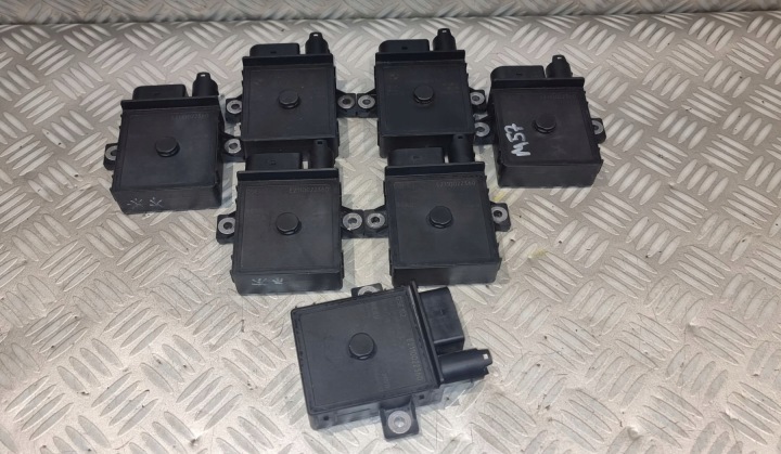 BMW E60 E70 3.0 D MODULE RELAIS CONTRÔLEUR BOUGIES INCANDESCENCE E2110022360 21R