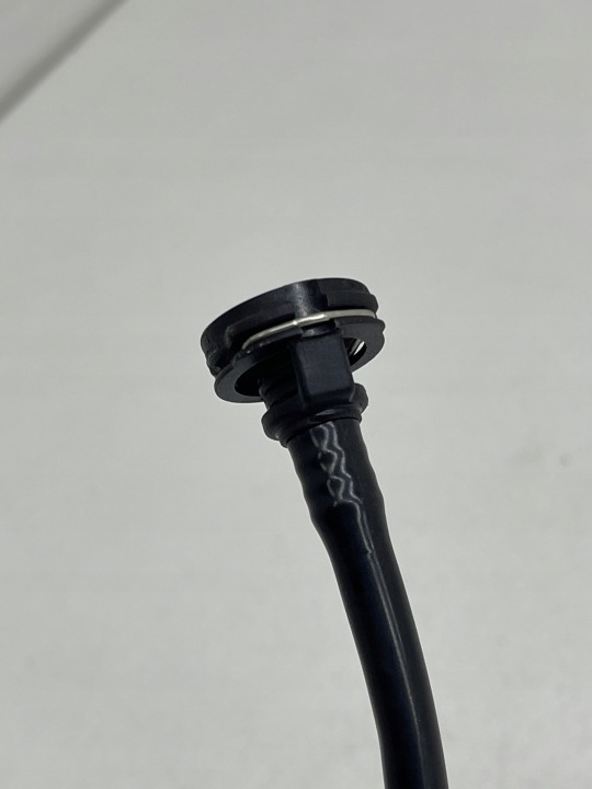 AUDI A6 C7 2.0 TDI FIL DE DÉGAZAGE LIQUIDE RADIATEUR RÉSERVOIR