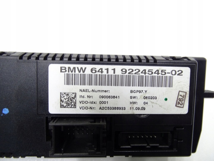 PANNEAU CONDUIT D'AIR CLIMATISATION 9224545 BMW E87 E90 E91