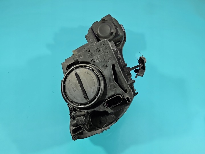PROJECTEUR GAUCHE PHARE AVANT SKODA YETI EUROPE 5L1941017A