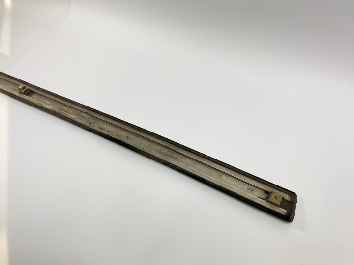 WASKA MOULURE PORTES PASSAGER DROIT AVANT SUPÉRIEURE MERCEDES W124 BERLINE UNIVERSEL