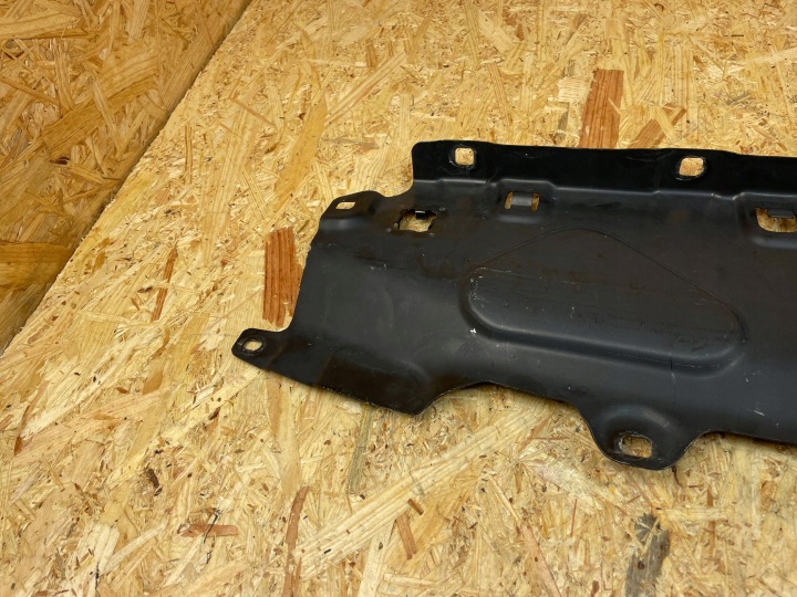 RENFORCEMENT PROTECTION PANNEAU AVANT SUPÉRIEURE BMW X5 G05 X6 G06 X7 G07 7421711