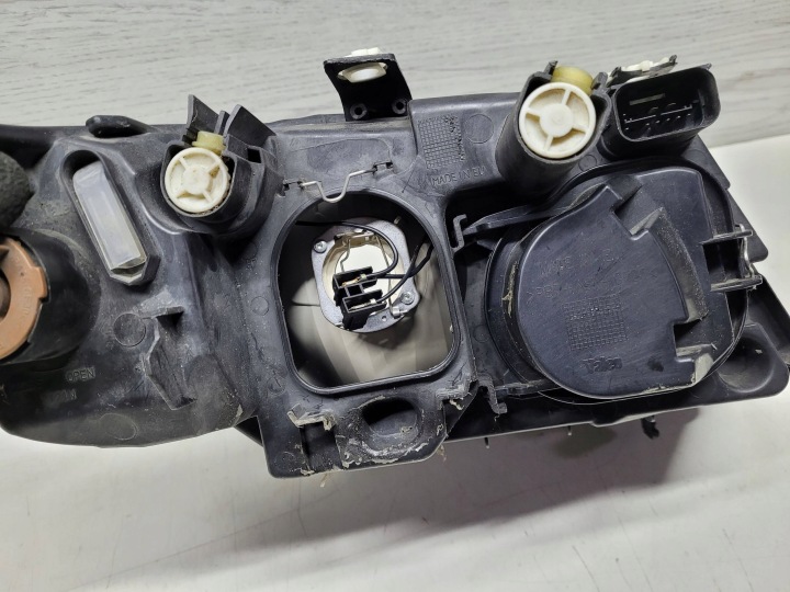 PHARES AVANT BMW 3 E90 E91 2005-2012 ZWYKLE EUROPE ORIGINAL ENSEMBLE