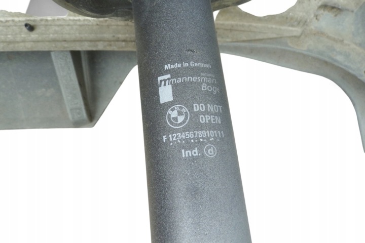PARE-CHOCS ARRIÈRE BMW 5 (E39) 51128159369 2.2L GASOLINE 125KW 2001