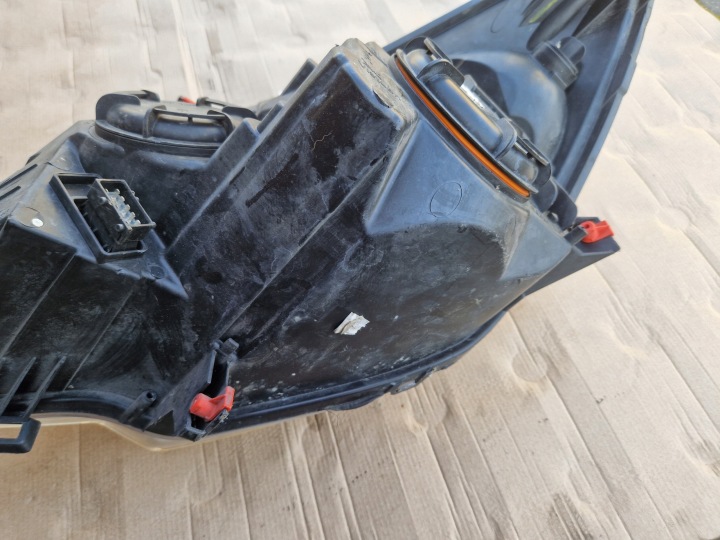 PHARE DROIT AVANT OPEL MERIVA B 13253632 ANGLAIS UK