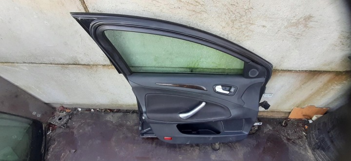 PORTES GAUCHE AVANT FORD MONDEO MK4 LAK.G6