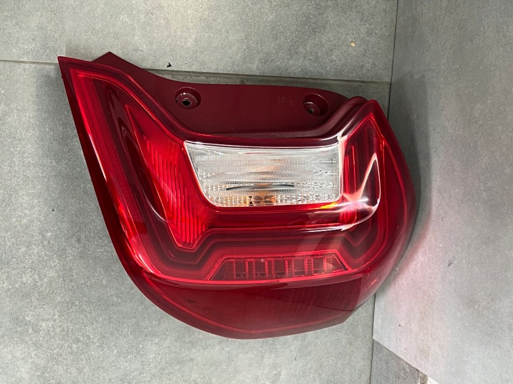 KIA PICANTO III PHARE ARRIÈRE DROITE DROIT ARRIÈRE 92402-G6 2021R