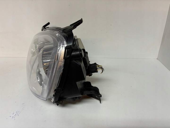 OPEL CORSA C LIFT TYC 20-A424 LENTILLE PHARE AVANT AVANT GAUCHE EUROPE